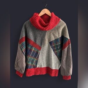 VINTAGE Canvasbacks Milwaukee WI quilted knit sweater